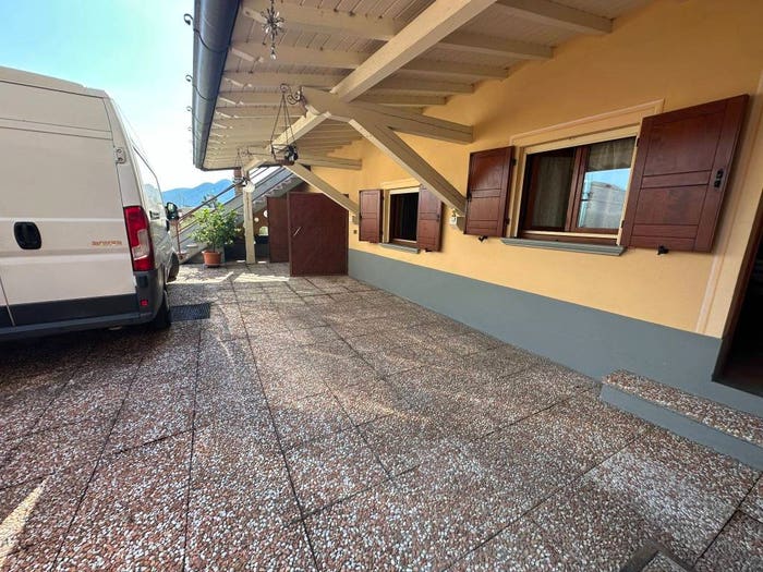 Appartamento trilocale in vendita in Via Astolfo Lunardi, Colombaro Timoline, Corte Franca