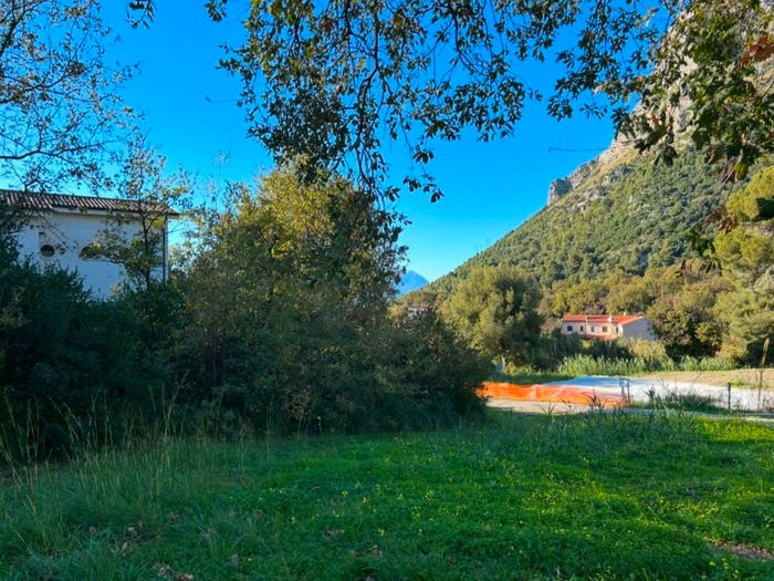 Casa quadrilocale in vendita in Via Vallina, Centro, Maratea