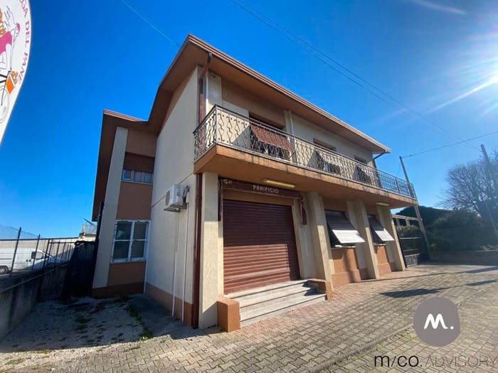Casa con 6 locali in vendita in Via della Villa, Arzene, Valvasone Arzene