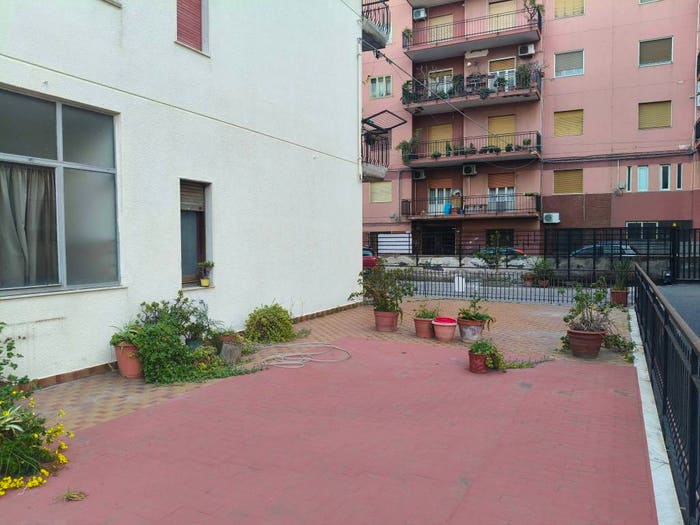 Appartamento quadrilocale in vendita in Via Antonio Prestinenza, Picanello, Catania