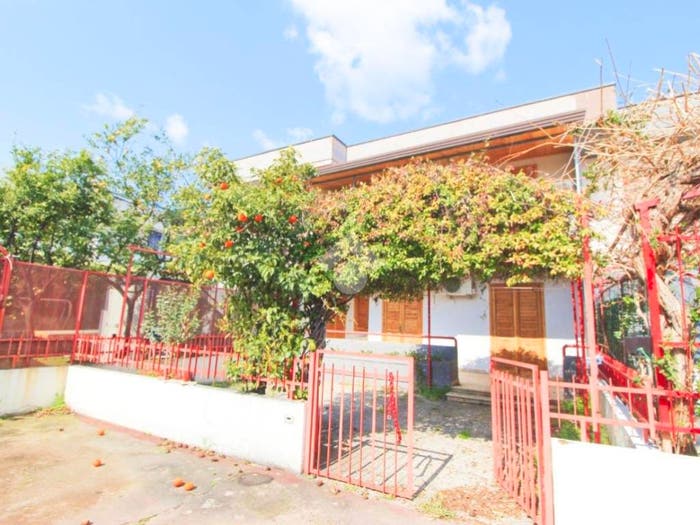 Casa bilocale in vendita in Via De Gasperi, Lido Campomarino, Campomarino