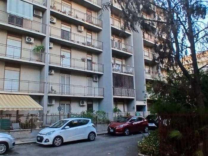 Appartamento con 5 locali in vendita in Via Città di Palermo, Centro, Bagheria