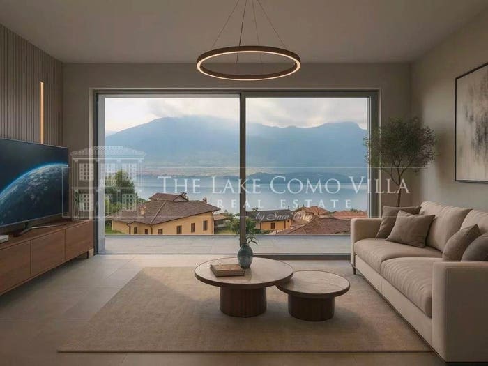 Appartamento con 6 locali in vendita in Vercana