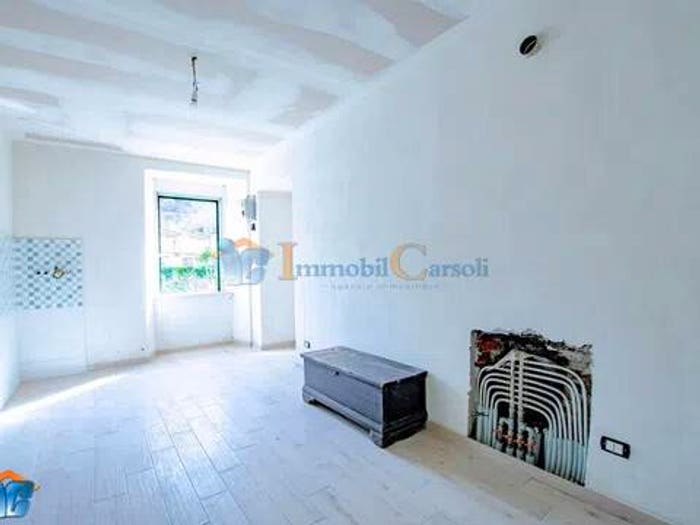 Appartamento quadrilocale in vendita in Via Aquila, Centro, Carsoli