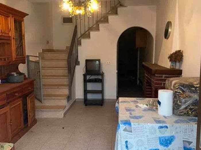 Casa trilocale in vendita in Via San Lorenzo, Pescopennataro
