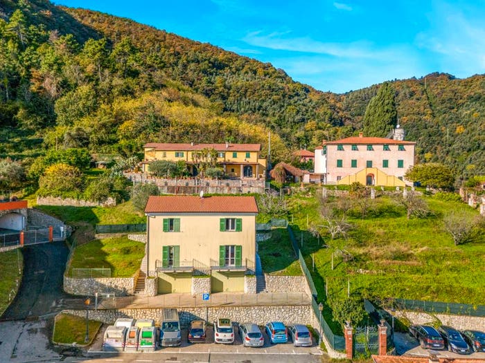 Casa quadrilocale in vendita in Via Cristoforo Colombo, Centro, Ameglia