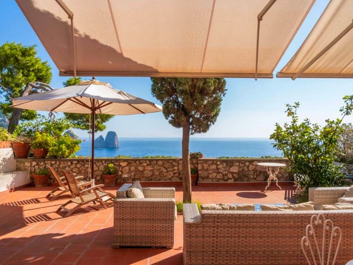 Appartamento trilocale in vendita in Via Piccola Marina, Centro, Capri