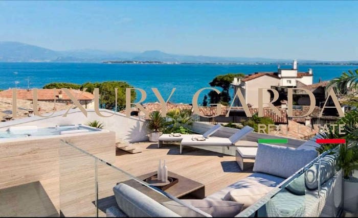 Casa con 6 locali in vendita in Centro Storico, Desenzano del Garda