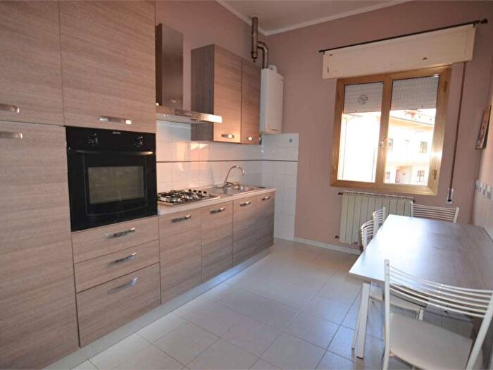 Appartamento trilocale in vendita in VIA POZZARELLO, Centro, Monsummano Terme