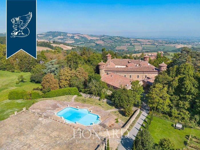 Casa con 6 locali in vendita in Gazzola