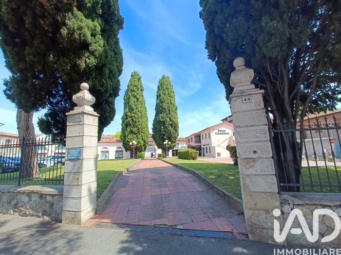 Appartamento bilocale in vendita in Via Giuseppe Garibaldi, Centro Storico, Desenzano del Garda