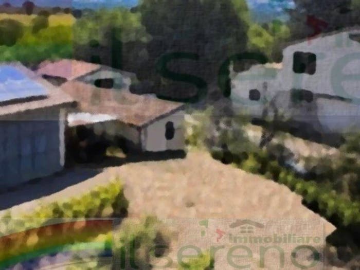 Casa con 6 locali in vendita in Strada Provinciale Campagnatico, Campagnatico