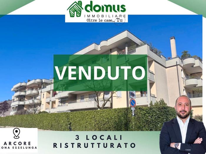 Appartamento trilocale in vendita in Via Achille Grandi, Bernate La Ca', Arcore