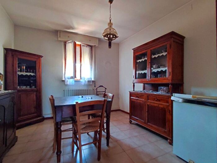Appartamento con 6 locali in vendita in VIA GABRIELLANGELO GABRIELLI, Ospedale, Fano