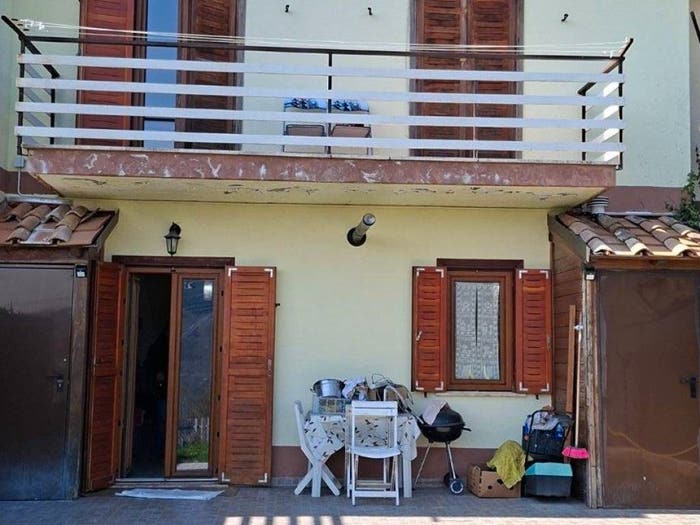 Casa trilocale in vendita in Viale Giuseppe Saragat, Pratarioni, Pozzaglia Sabina