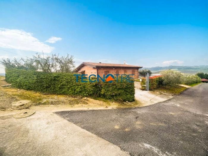 Casa trilocale in vendita in Contrada Collelungo, Monsampolo del Tronto