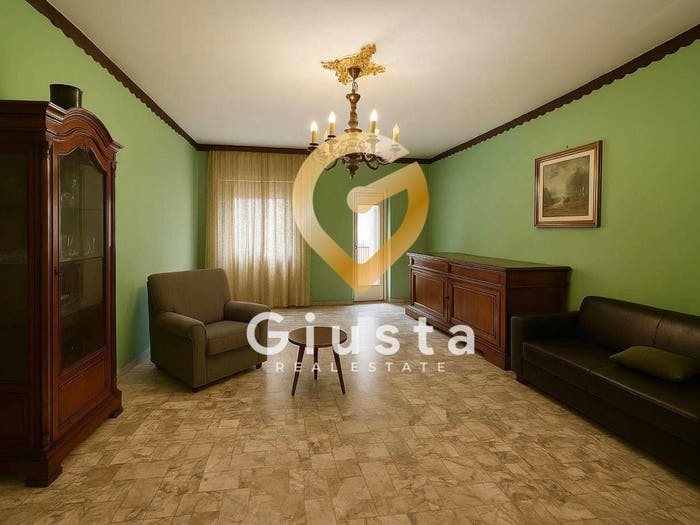 Appartamento quadrilocale in vendita in Via cappuccini, Cappuccini, Brindisi