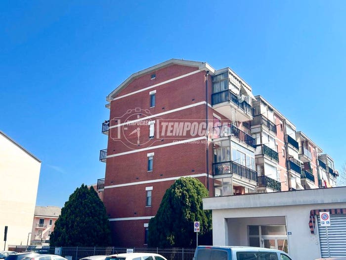 Appartamento quadrilocale in vendita in Via Roma, Centro, Airasca