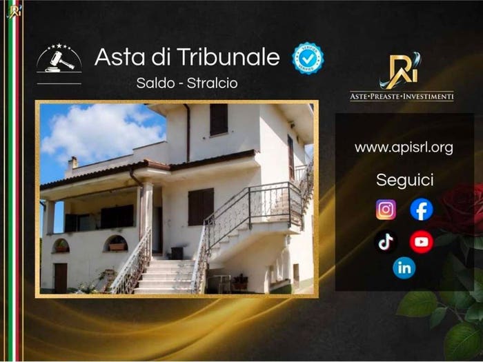 Casa con 6 locali in vendita in Via Lago di Como, Cioccati Zucchetti, Nettuno