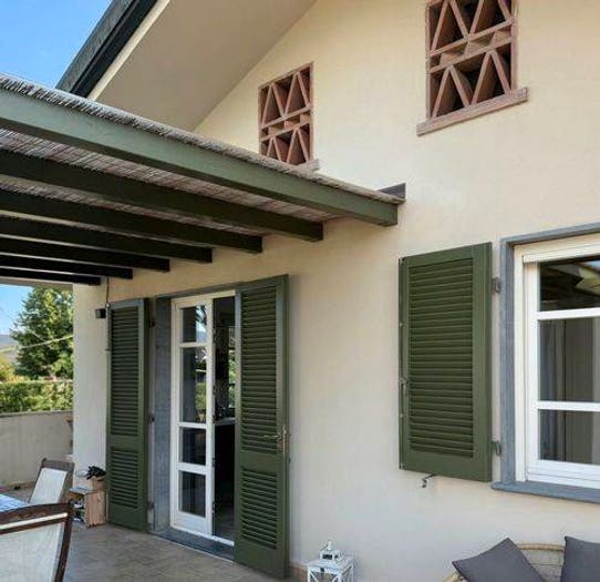 Appartamento quadrilocale in vendita in Marina di Massa Centro, Massa