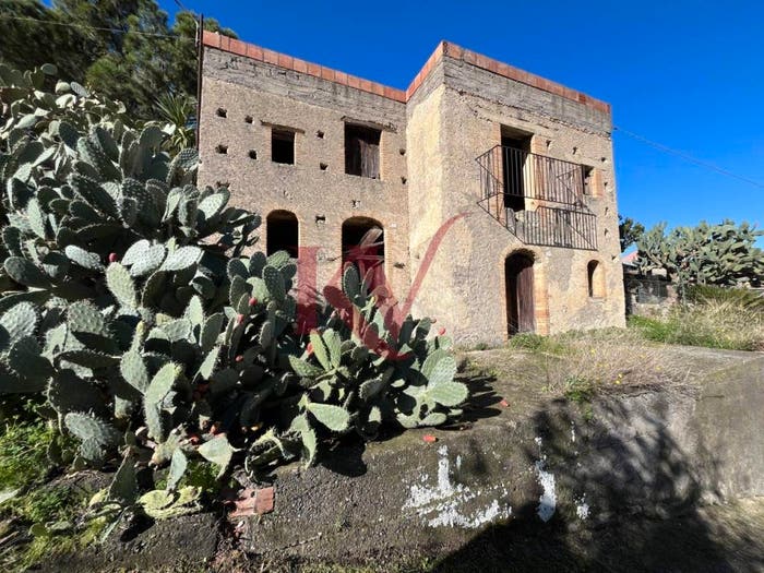 Casa in vendita in CONTRADA CASE FAMA', Barcellona Pozzo di Gotto