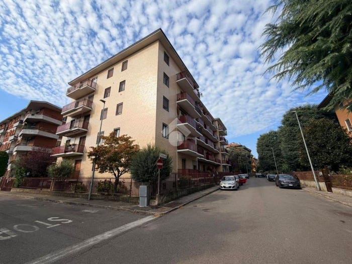 Appartamento bilocale in vendita in Via Guido Facioli, Città Giardino, Pavia
