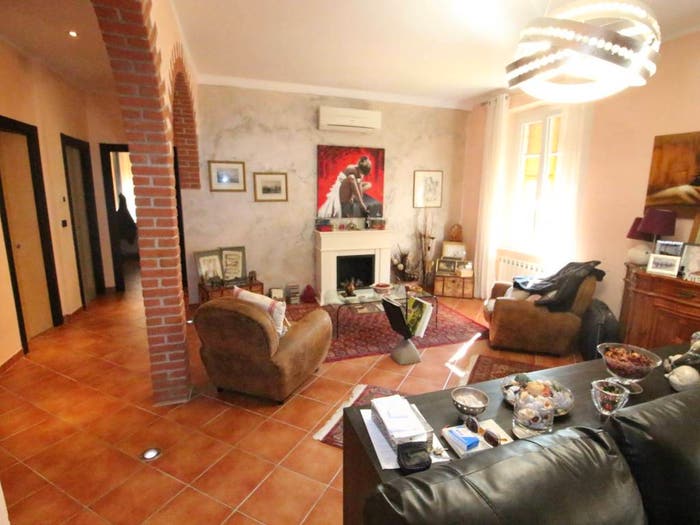 Appartamento trilocale in vendita in Via delle Fabbriche, Vesima Crevari, Genova