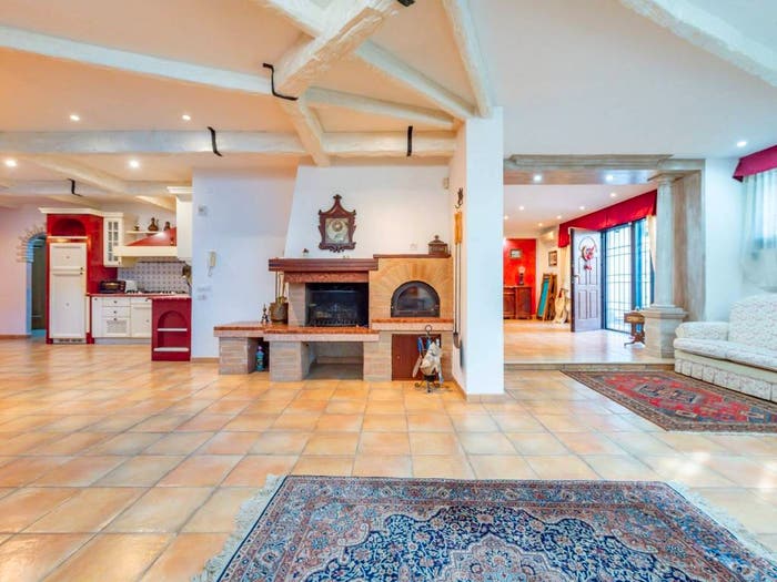 Casa con 6 locali in vendita in Via Aurelio Milloss, Vallerano, Roma