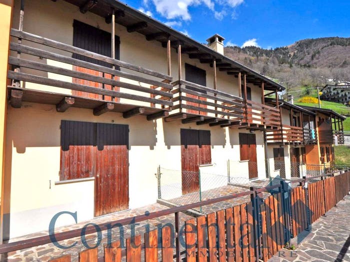 Casa trilocale in vendita in Via Prà l'Acqua, Cusio