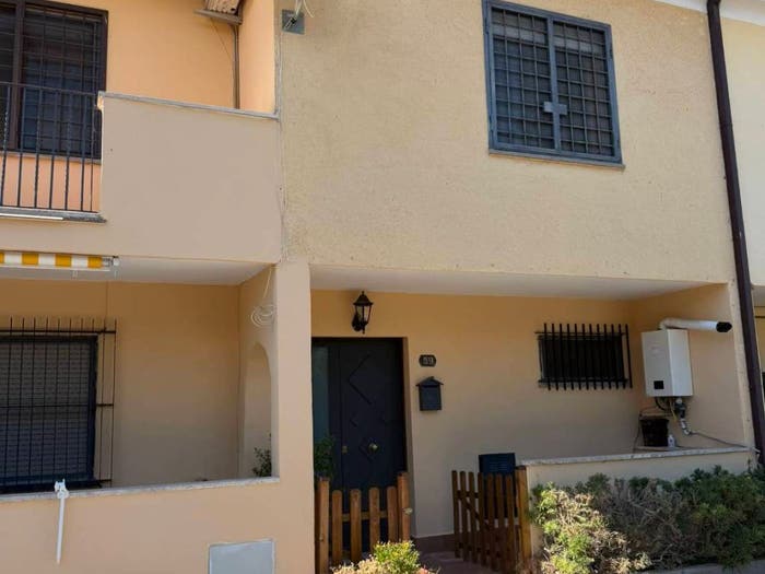 Casa con 6 locali in vendita in Viale Europa, Le Rughe, Formello