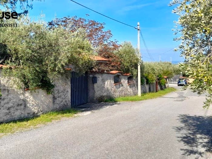 Casa quadrilocale in vendita in Via dell'Uliveto, Palombara Sabina