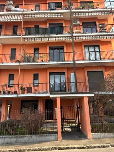 Appartamento bilocale in vendita in Via Trento, Centro, Parabiago