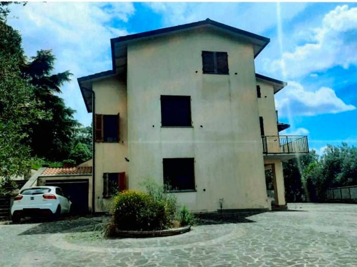 Appartamento con 6 locali in vendita in Str S Sisto Lacugnano, San Sisto Lacugnano, Perugia