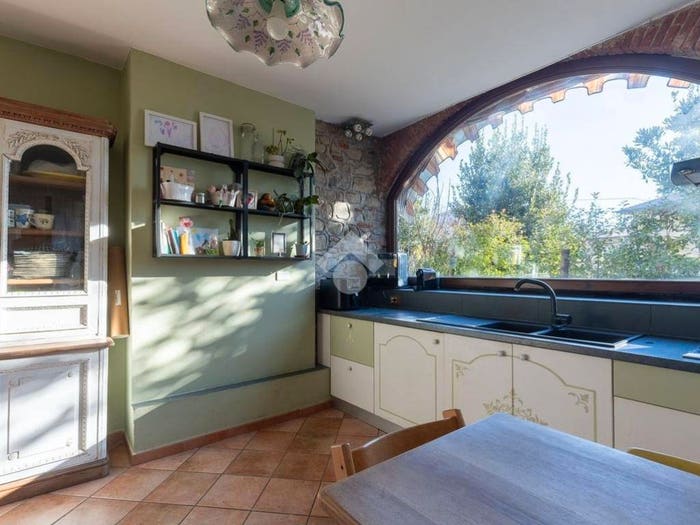 Casa quadrilocale in vendita in via corte di barriano, Centro, Missaglia