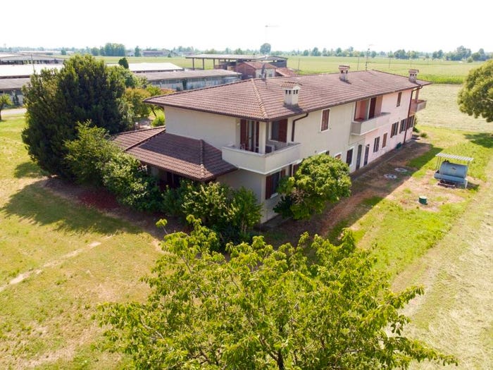 Casa con 5 locali in vendita in STRADA GASPARINA, Ghedi