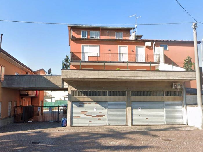 Appartamento bilocale in vendita in Via Roma, Solza