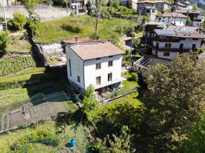 Case in Vendita e in Affitto - 2