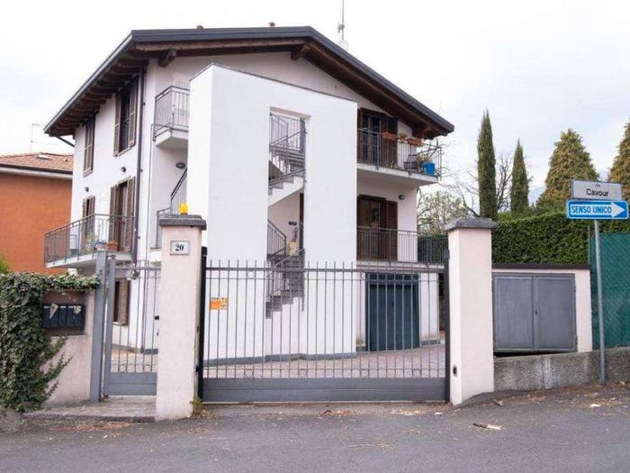 Appartamento bilocale in vendita in Viale Vittorio Veneto, Luvinate