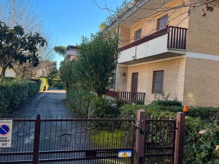 Appartamento bilocale in vendita in Via Magliano, Marina di Massa Centro, Massa