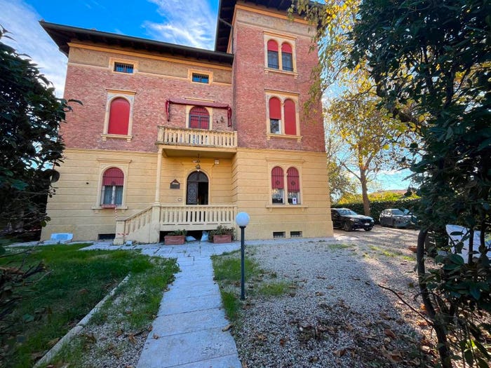 Appartamento con 5 locali in vendita in Centro, Sassuolo