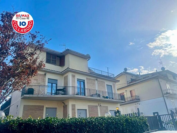 Appartamento trilocale in vendita in Via Campoleone Scalo, Aprilia