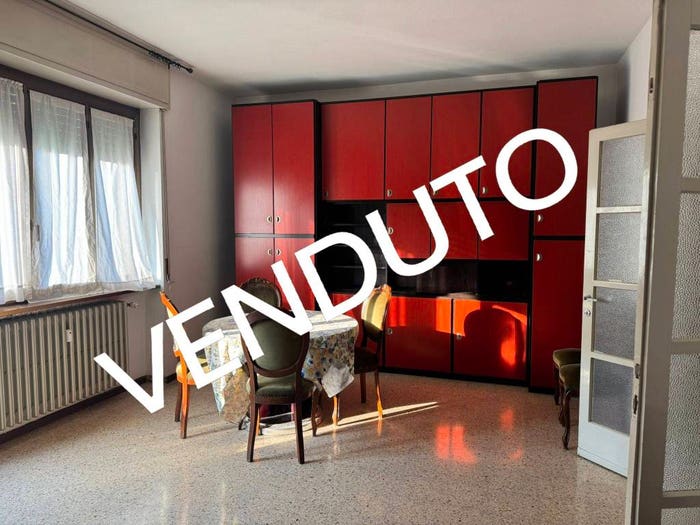 Appartamento trilocale in vendita in Viale delle Vittorie, Centro, Malnate