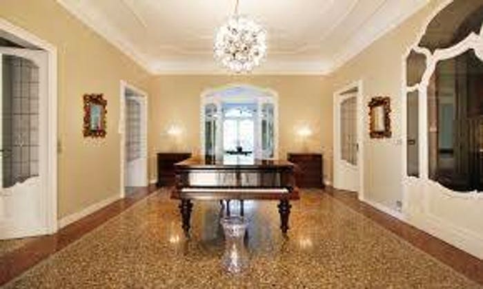 Casa con 6 locali in vendita in Via Santa Sofia, Santa Sofia Altinate, Padova