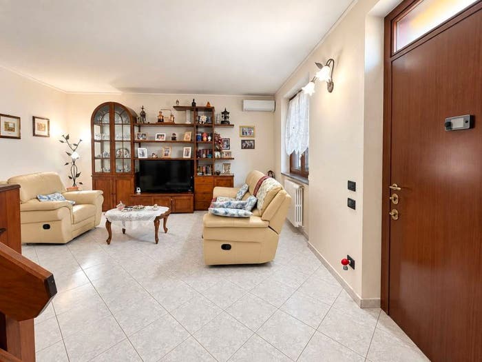 Casa quadrilocale in vendita in Via Roma, Centro, Marzano