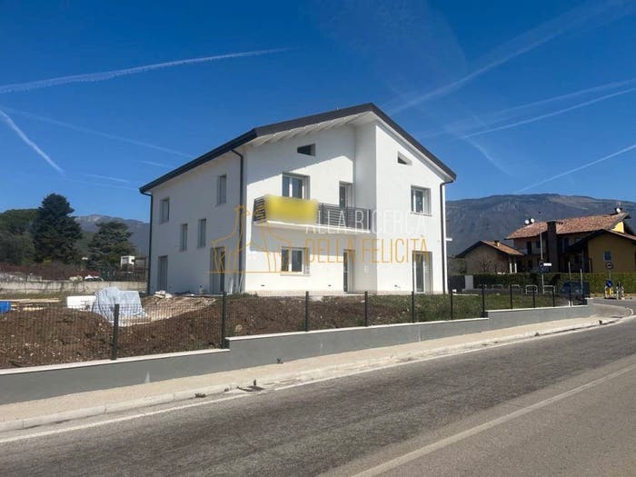 Casa quadrilocale in vendita in Via Monte Pasubio, Piovene Rocchette