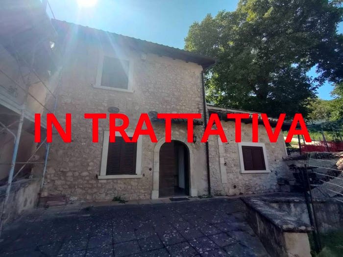 Casa trilocale in vendita in San Demetrio Ne' Vestini