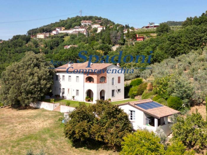 Casa con 6 locali in vendita in Via Sambarontana, San Baronto, Lamporecchio