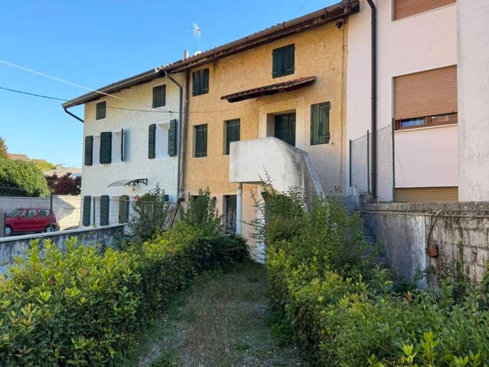 Casa quadrilocale in vendita in via Dante, Centro, Roveredo in Piano