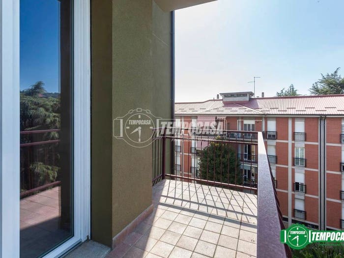 Appartamento quadrilocale in vendita in Via Gioacchino Rossini, Longuelo, Bergamo