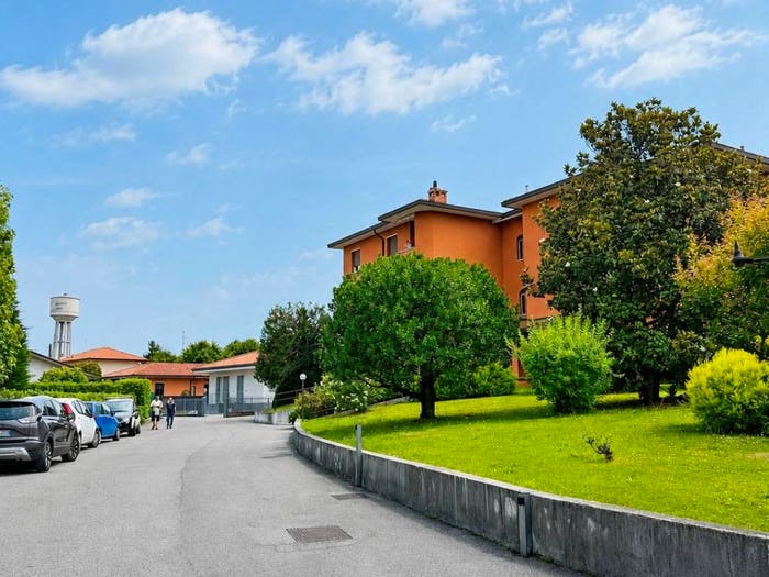 Appartamento bilocale in vendita in Via IV Novembre A, Centro, Lomagna